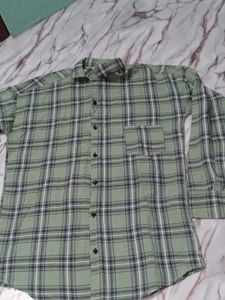Green Plaid Flannel Shirt - XL