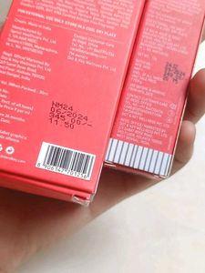 Dot&amp;Key Strobe Cream &amp; Strawberry 🍓 Lipbalm