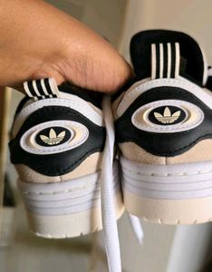 🔻PRICE DROP - ADIDAS - ADI2000 W Sneakers