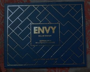 ENVY Perfume Blended With Rich French Fragrance