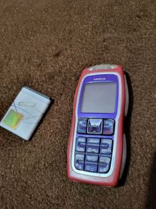 Vintage Nokia Phone 3220