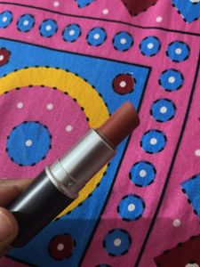 Rare Beauty &amp; MAC Lipstick bundel
