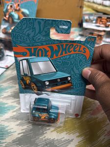 HOT WHEELS VOLKSWAGEN GOLF MK1 IMPORTED