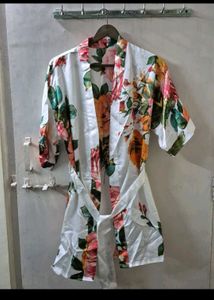 Urbanic S Robe