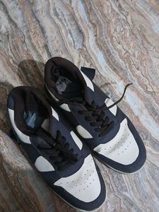 Stylish Brown Sneakers