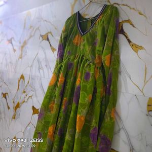 Alia cut Dress