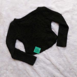 ♥️Black fur Winter Cropped Top♥️