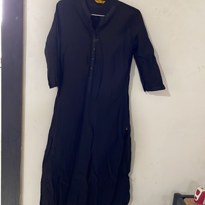 Black aurelia formal kurti has pockets 😍😍😍
