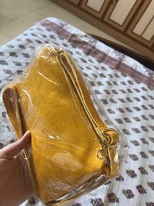Sling Bag