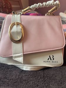 Pink n white elegant slingbag