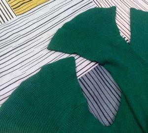 Green Bell Sleeve Top