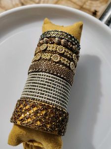 Combo Of 7 Bangles