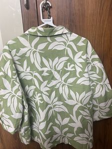 Leaf Print Green Shirt- Zudio XL size