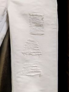 Women&#39;s Stylish High Waisted Damage Jeans (White)