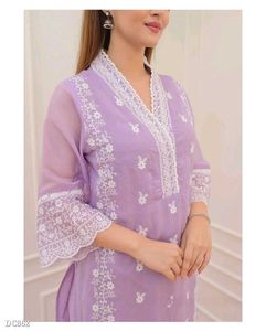New Pakistani Suits Set With Beautiful Embroidery