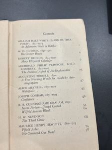 Selected Modern English Essays (Second series)