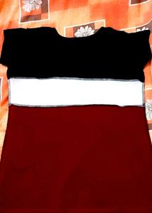 Trendy Fashionable Women&#39;s Tops And Tunics🤩