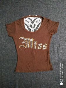 Miss Deep Back Pattern Top