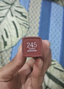 Maybelline Matte Lipstick In Shade 245 Seeker
