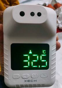 Xech Non-Contact Thermometer