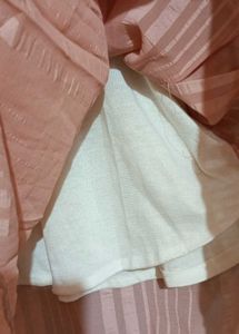 Elegant Pink Floral Top🌷