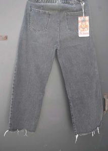 STREACHABLE JEANS GIRL