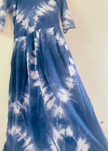 Blue Tie-Dye Midi Dress