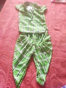 Cute Green Plaid Outfit