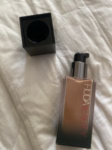 Huda Beauty Foundation