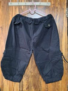 Cargo Capri Pants