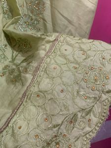 Elegant Green Embroidered Kurta