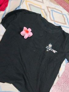 5 Tshirts + 1 Claw Clip + Mayskin Mosturiser