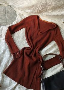 Lacey Slit Bodycon Dress🎀🍒