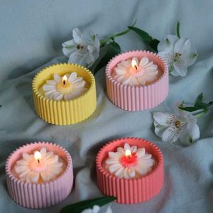 Concrete Daisy Jar Candle🌸