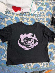 Black Crop Tshirt