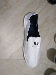 CASUAL FOOTWEAR FOR MEN SIZE UK8.5 AND EUR 43