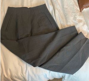 Zara Pleated Gray High-Waisted Trousers