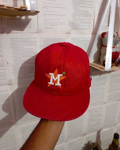 NEW ERA SNAPBACK CAP