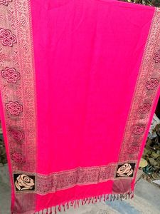 Hot Pink Stall with Floral Detail