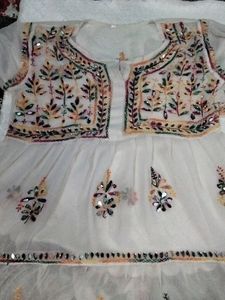 NO COINS OR SWAP , White Chikan Kari Multicolour Mirror Work Tunic
