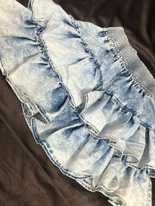 Denim Ruffle Shorts