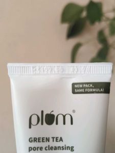 Plum Green Tea Face Wash