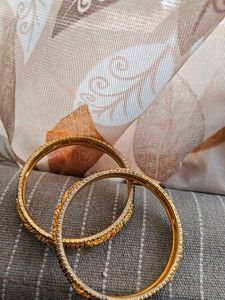 Gold-Tone &amp; Red Decorative Bangle Set