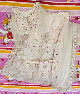 Elegant Embroidered Wedding Lehenga