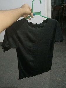 Black Basic Tee