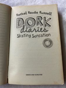 Dork Diaries By Rachel Renee Russell