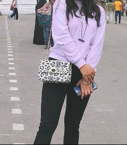 Sling Bag With Adjustable Chain 👜