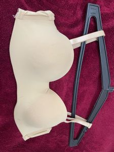 New Padded Seamless Bra *never Used