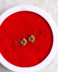 Green Stone Earrings Studs