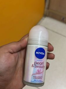 Nivea Pearl &amp; Beauty Deodorant